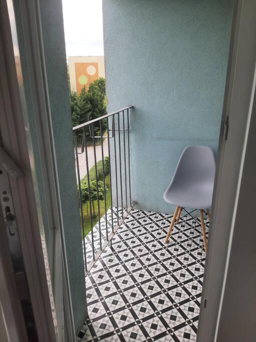 Apartament Komfortowy - W Pelni Wyposazony - Spaceapart Appartement Jelenia Góra Buitenkant foto